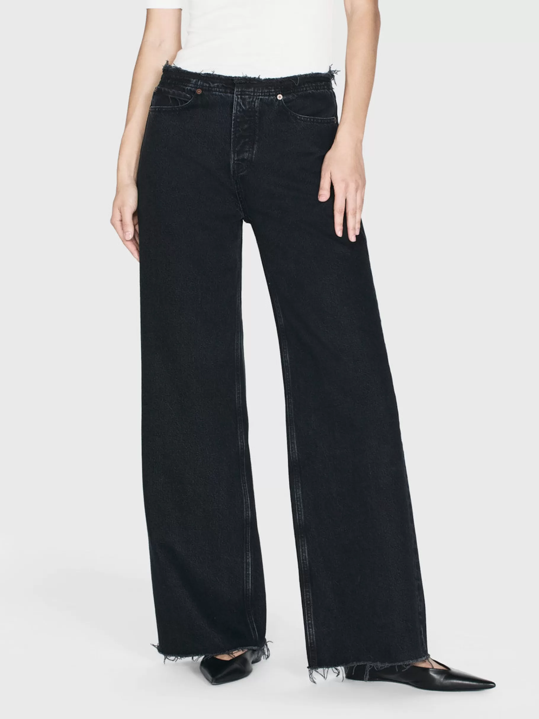 Wide Leg*FRAME Le Low Baggy Wide Leg Cut Off in Inkwell